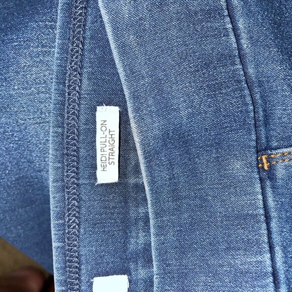 Nine West Heidi Pull On Straight Leg Jeans size 12 NWT - Picture 5 of 11